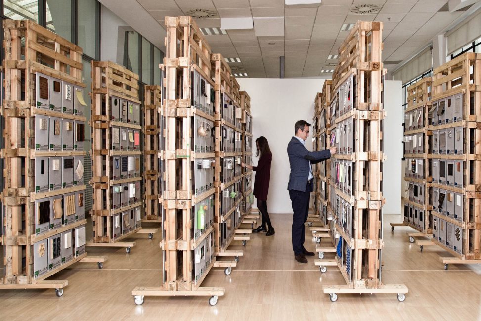 毕尔巴鄂的Material ConneXion材料图书馆拥有1300多个材料的物理样本。